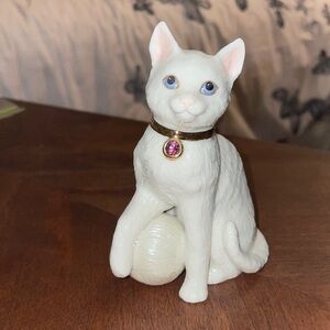 Lenox February Birthday Kitty